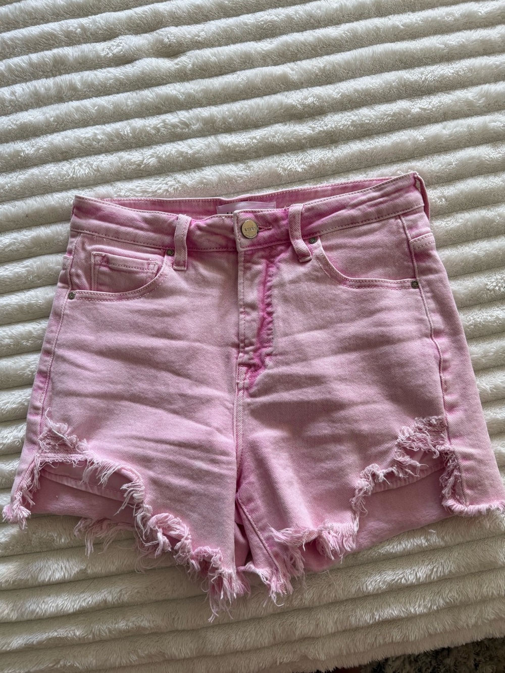 Risen shorts pink acid wash size small